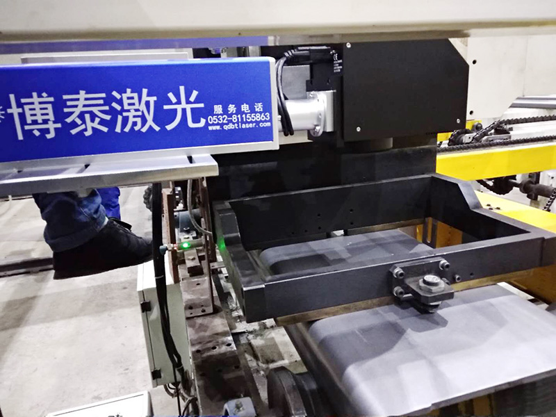 激光打標(biāo)自動化配套.jpg